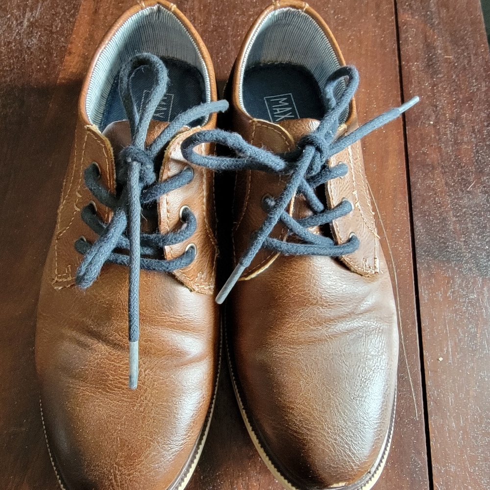 Kids shoes